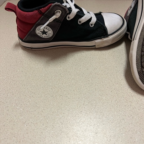 Black and Maroon Kid Converse Size 10 - Picture 4 of 8